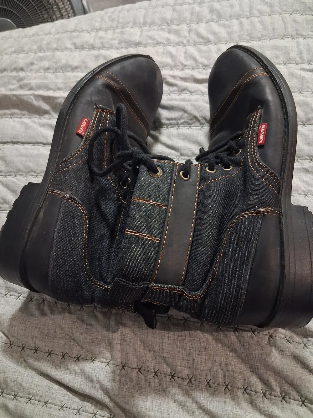 Levi's Black Chukka Lace-Up Boots with Brown Stitching